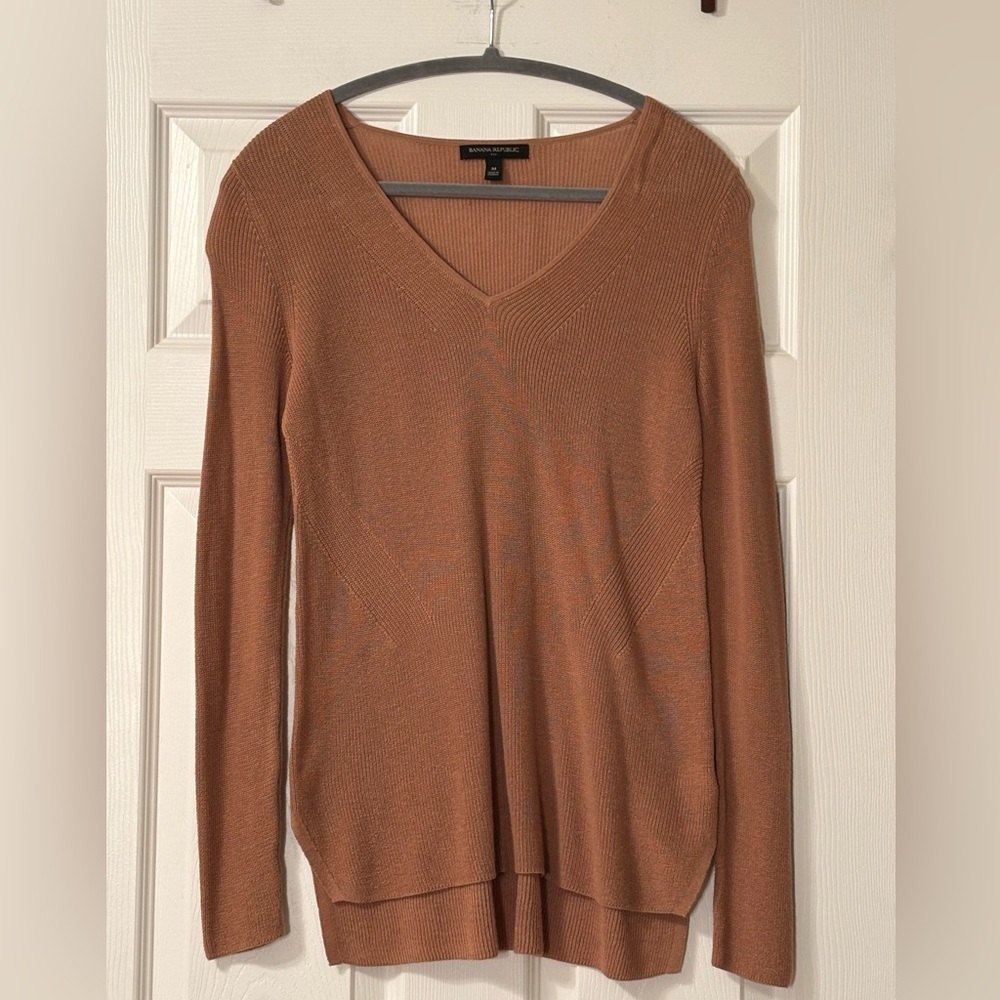 Banana Republic Lightweight Brown Sweater Size M